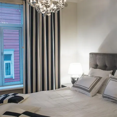 Comfort And Authentic Near Old Town Appartement