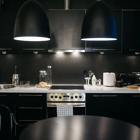 Comfort And Authentic Near Old Town Apartment *